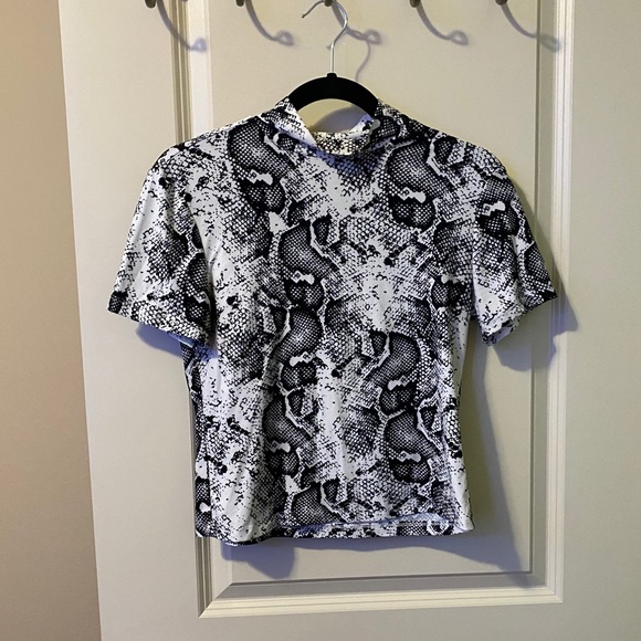 Snackskin mock neck tee - Picture 1 of 3